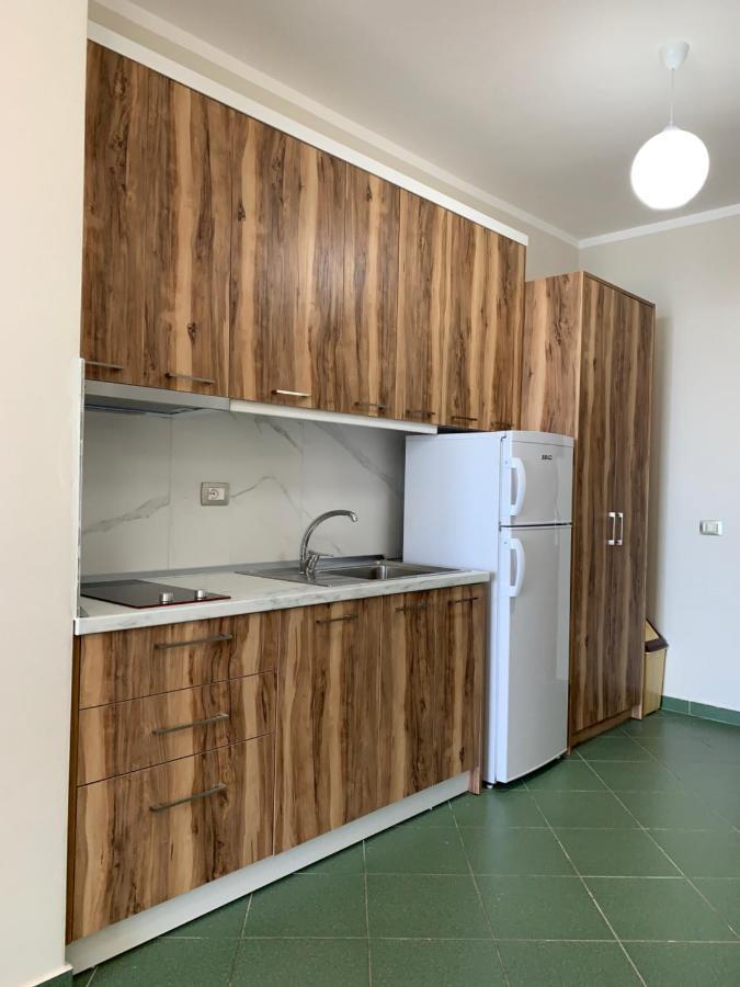Eri Apartments 4 Шенгін Екстер'єр фото